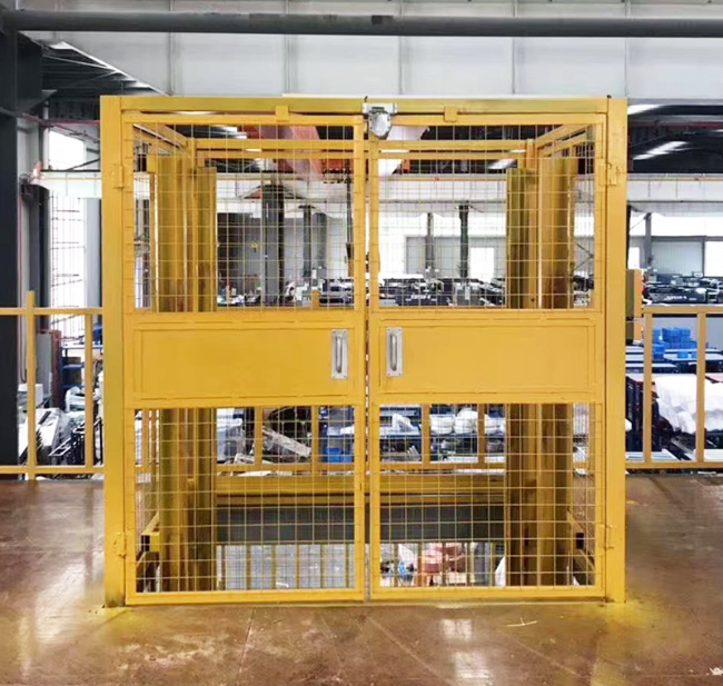 永春智能导轨式升降机亮相